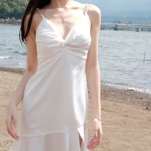 Ginza Couture Elegant White Slip Dress